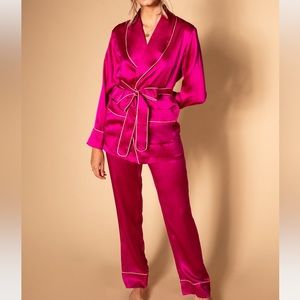 100% silk pyjama set pink/fuschia